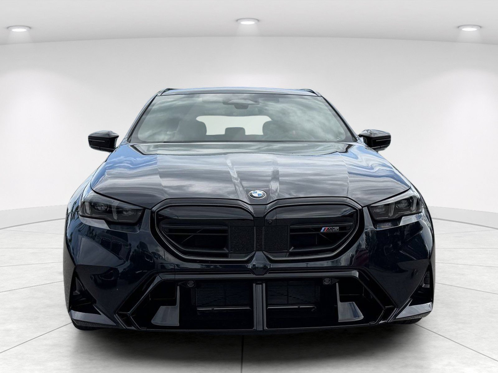 New 2027 BMW M5 Touring AWD/4WD image 8
