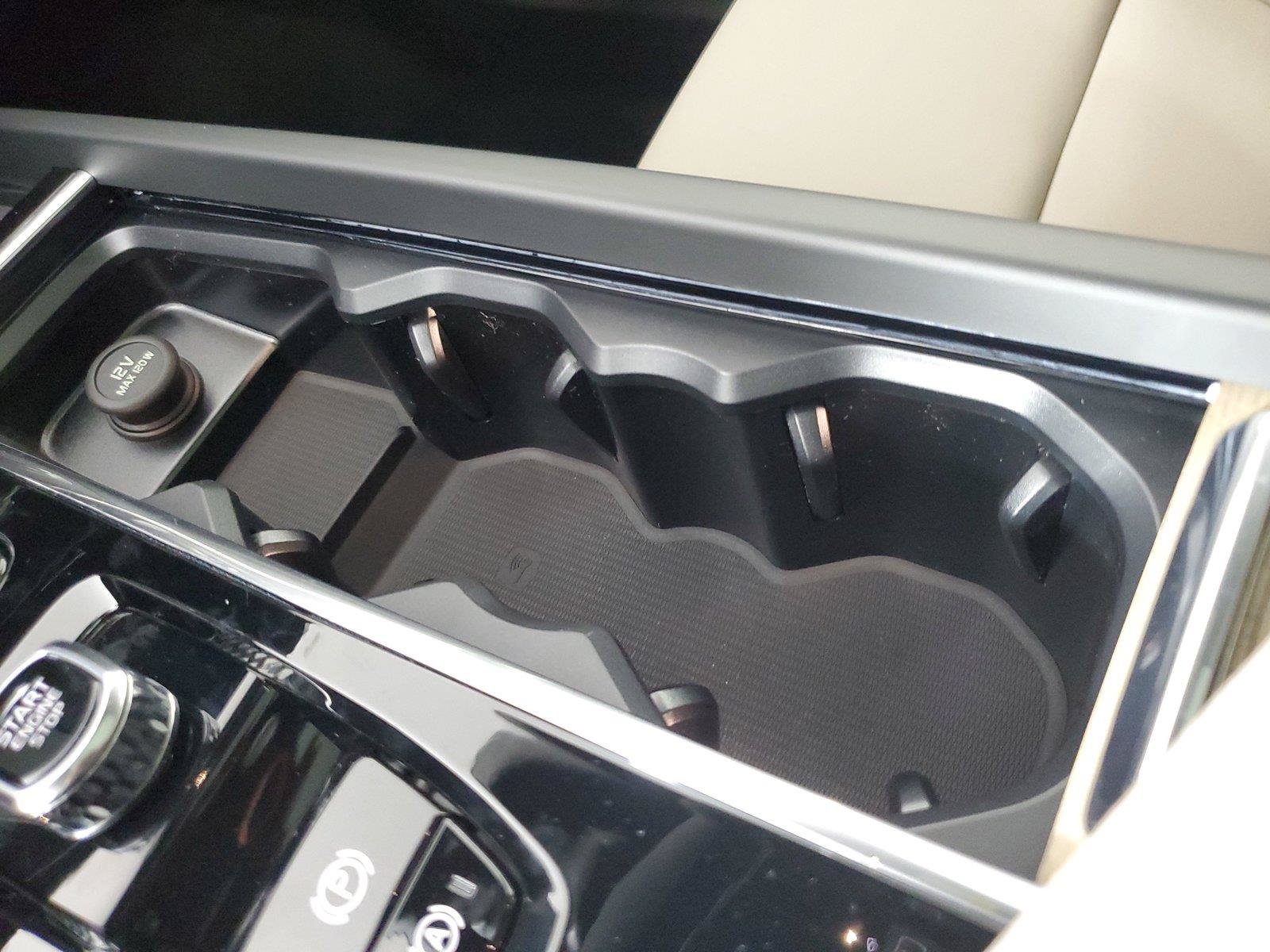 New 2027 Volvo XC60 B5 Core AWD/4WD image 31