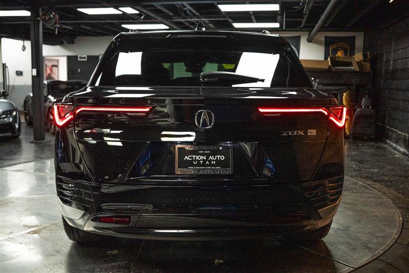 Used 2024 Acura ZDX A-Spec image 6