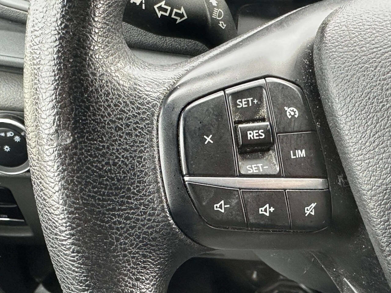 Used 2023 Ford Transit 350 350 3dr SWB Medium Roof Cargo w/ Load Area Protection Package image 16