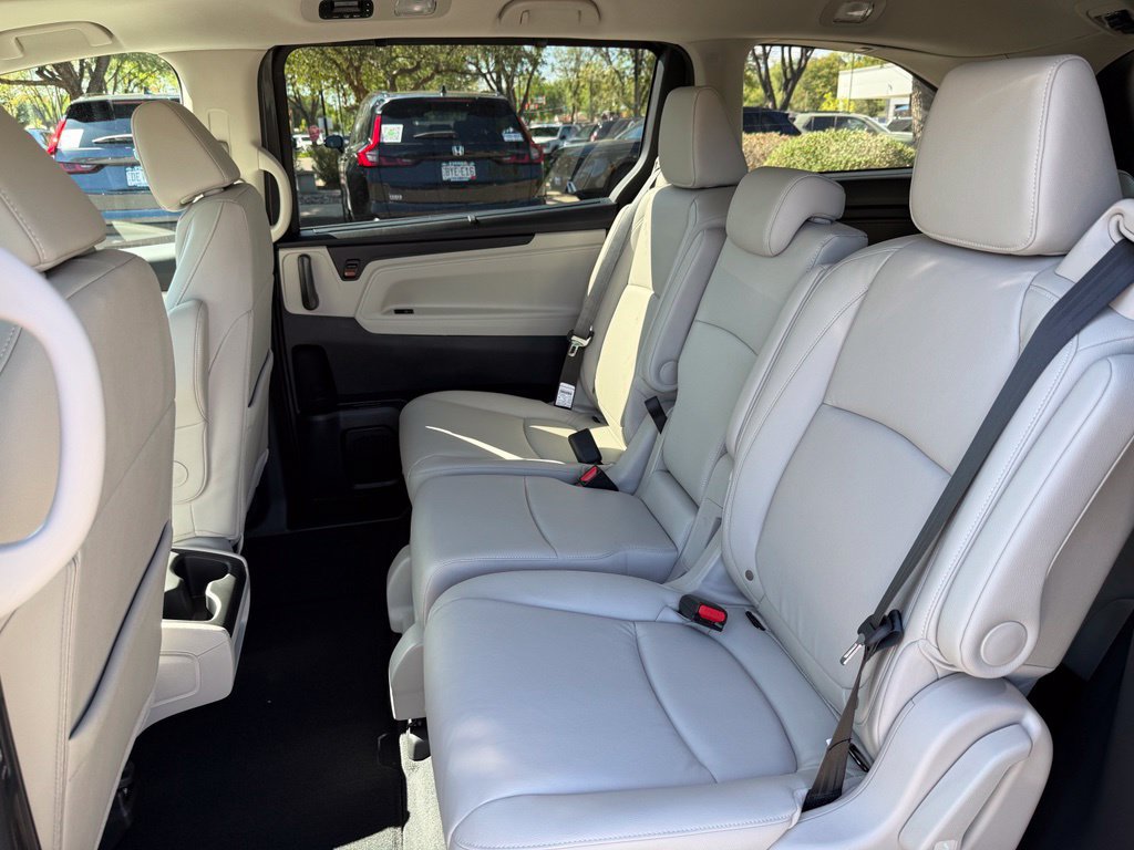 New 2026 Honda Odyssey EX-L image 14