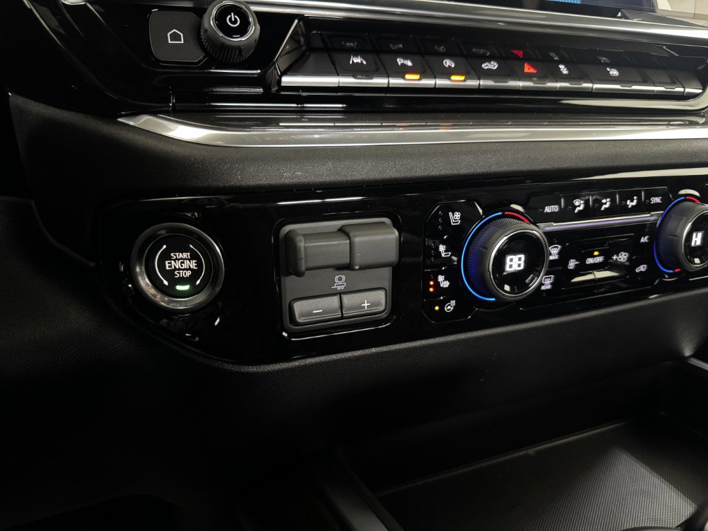 New 2026 Chevrolet Silverado 1500 High Country image 36