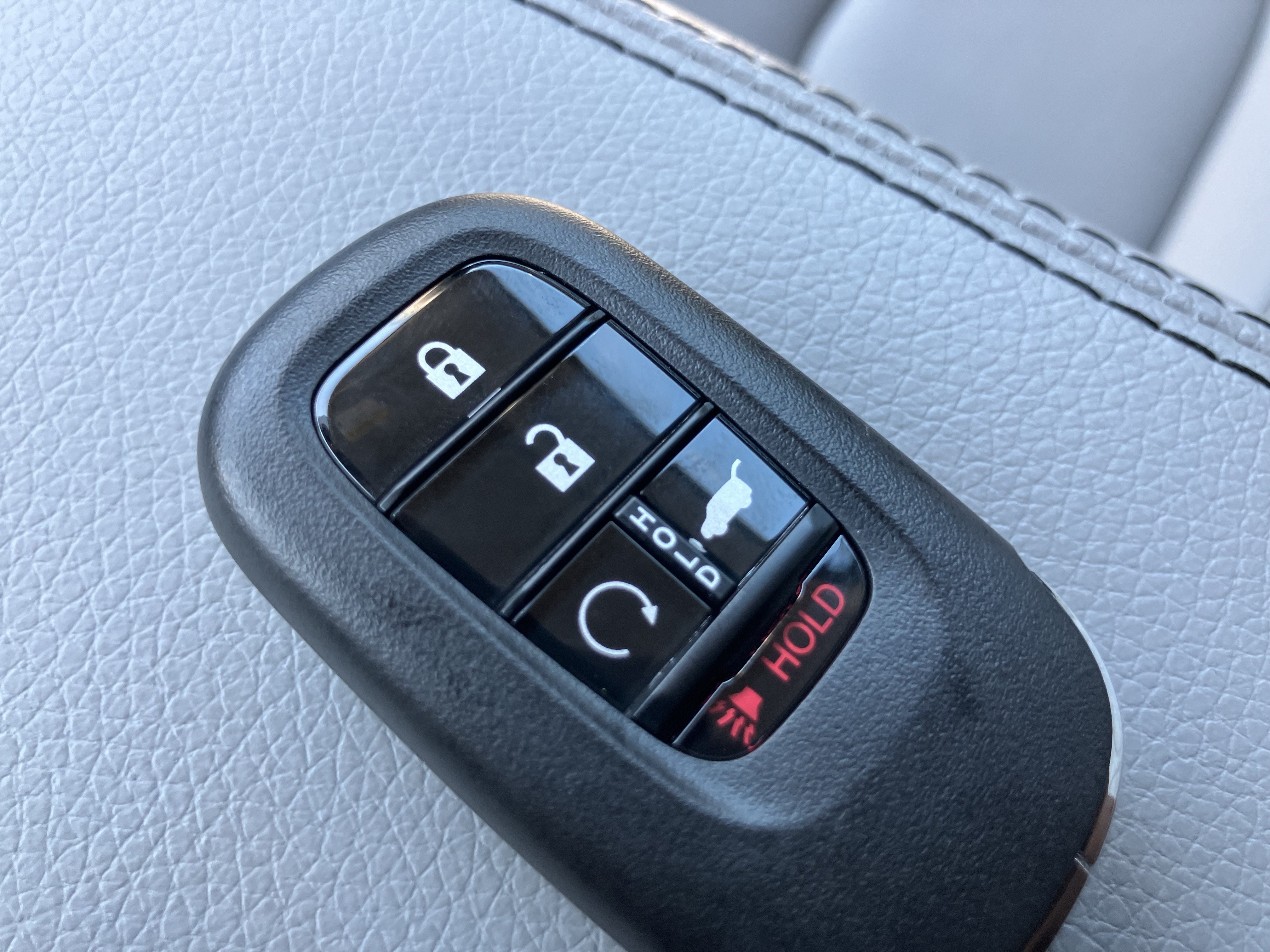 Used 2025 Honda Pilot EX-L image 37