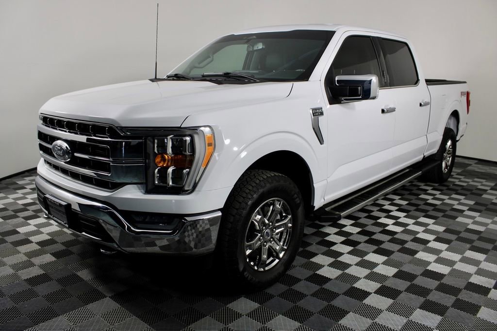 Used 2023 Ford F150 Lariat w/ Trailer Tow Package image 4
