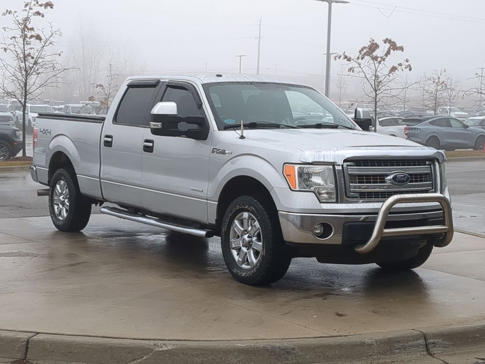 Used 2013 Ford F150 XLT w/ Luxury Equipment Group image 10