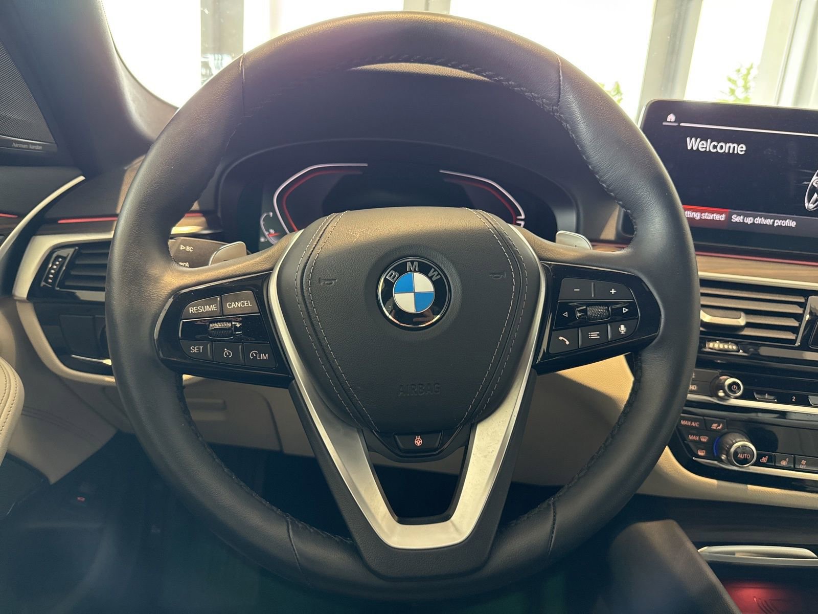 Used 2023 BMW 540i xDrive w/ Premium Package AWD/4WD image 16