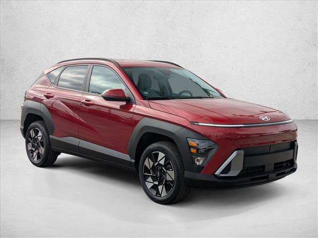 Used 2025 Hyundai Kona SEL image 3