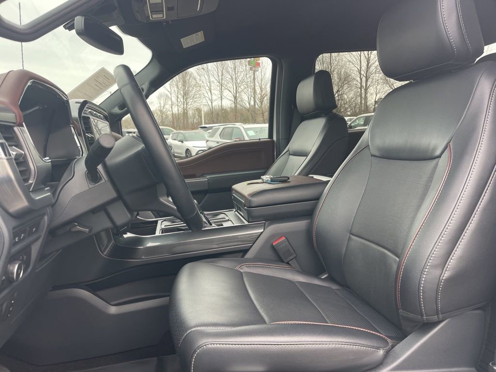 Used 2022 Ford F150 Lariat image 10