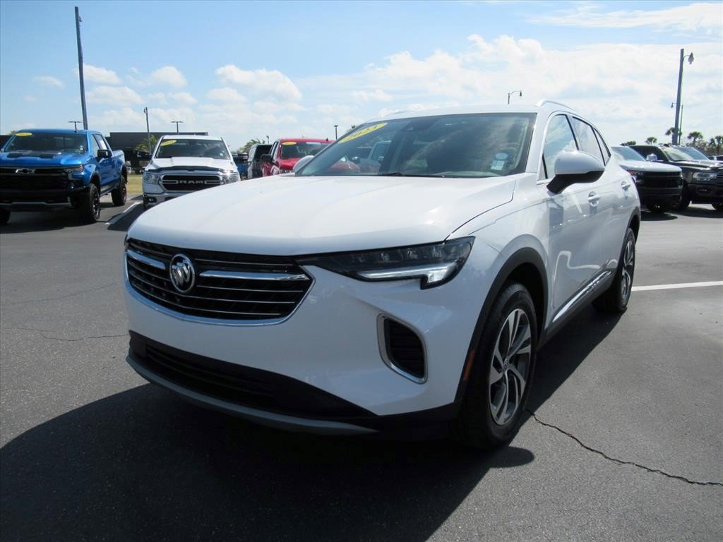 Certified 2023 Buick Envision Essence image 3