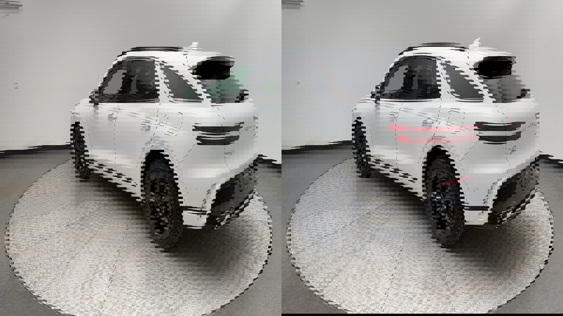 Certified 2026 Genesis GV70 3.5T Sport Prestige image 4