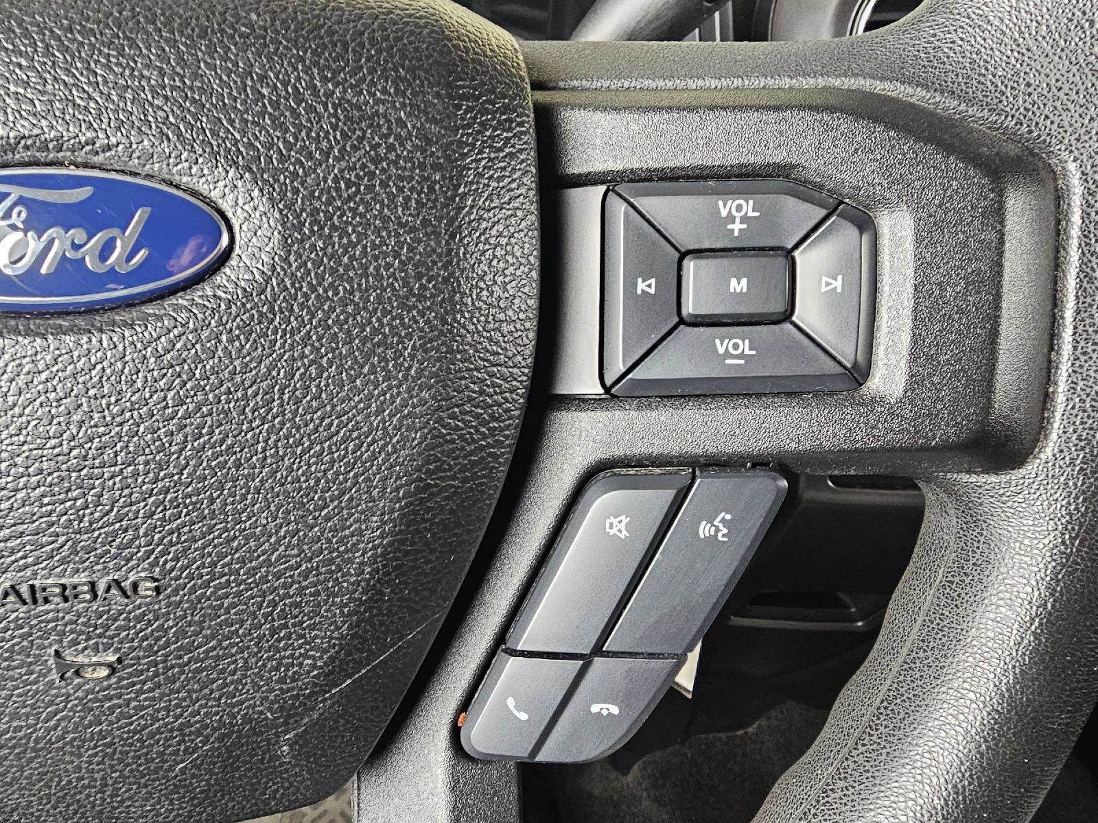 Used 2015 Ford F150 XLT image 23