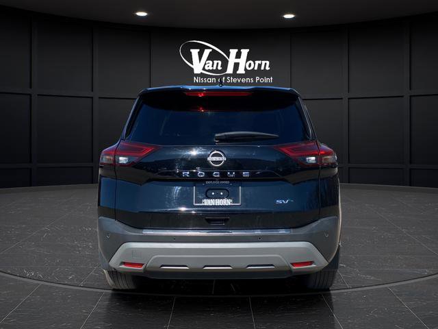 Used 2023 Nissan Rogue SV FWD image 4