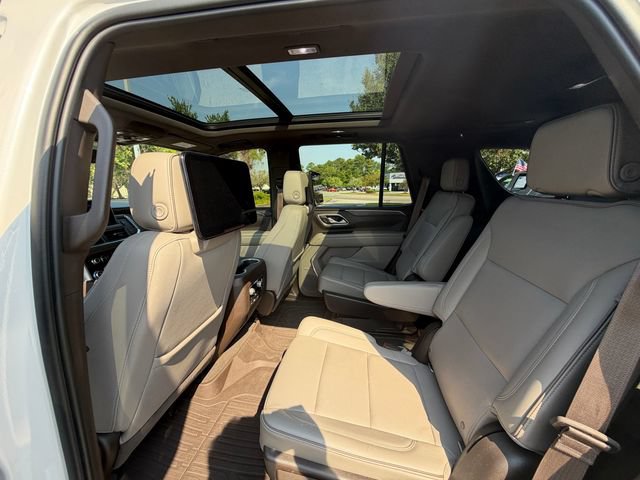 Used 2021 GMC Yukon SLT w/ SLT Luxury Plus Package AWD/4WD image 11