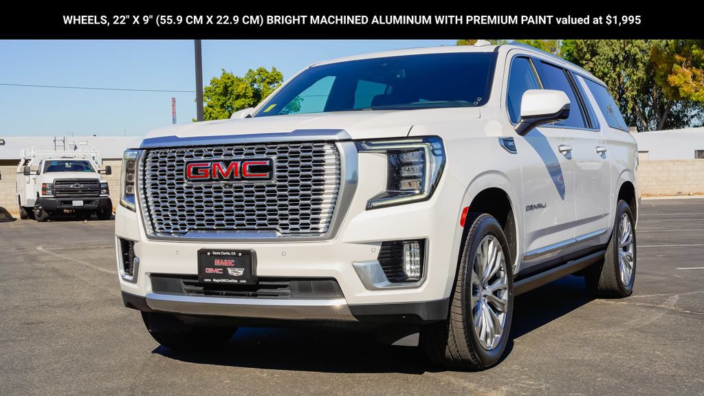 Used 2023 GMC Yukon XL Denali AWD/4WD image 3