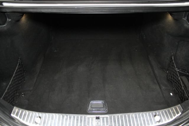 Used 2015 Mercedes-Benz S 550 4MATIC Sedan image 26
