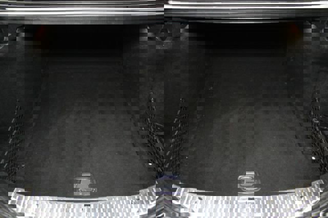 Used 2015 Mercedes-Benz S 550 4MATIC image 26