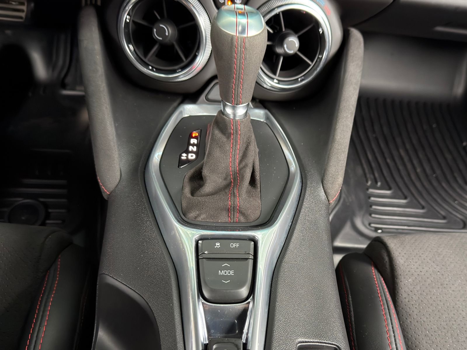 Used 2017 Chevrolet Camaro ZL1 image 19