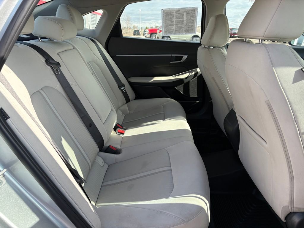 Used 2025 Hyundai Sonata SEL FWD image 13
