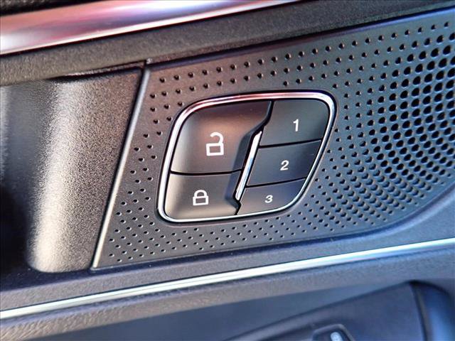 Used 2021 Ford Edge ST w/ Equipment Group 401A AWD/4WD image 17