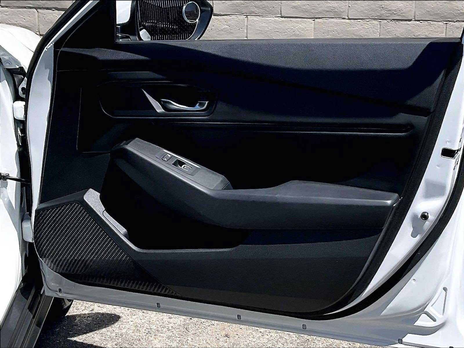 Used 2023 Honda Accord EX image 23