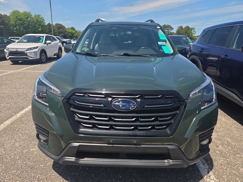 Used 2022 Subaru Forester Premium AWD/4WD image 7