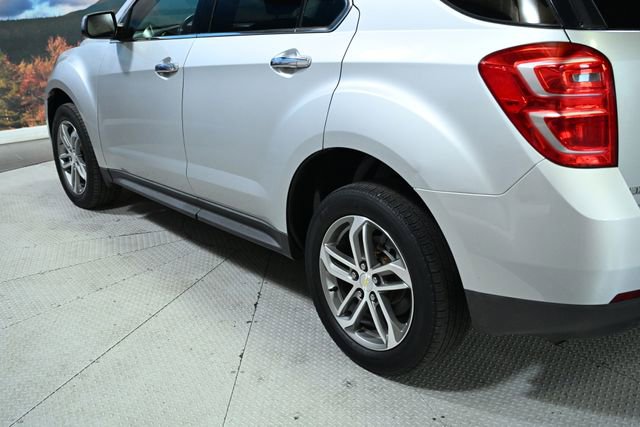 Used 2017 Chevrolet Equinox Premier w/ Enhanced Convenience Package image 7