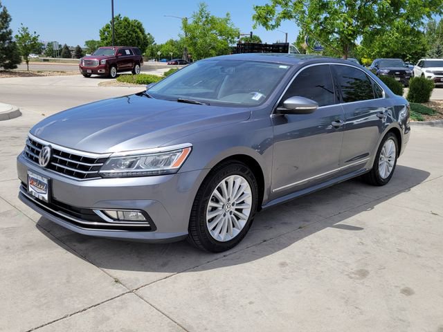 Used 2017 Volkswagen Passat 1.8T SE w/ SE Lighting Package FWD image 4