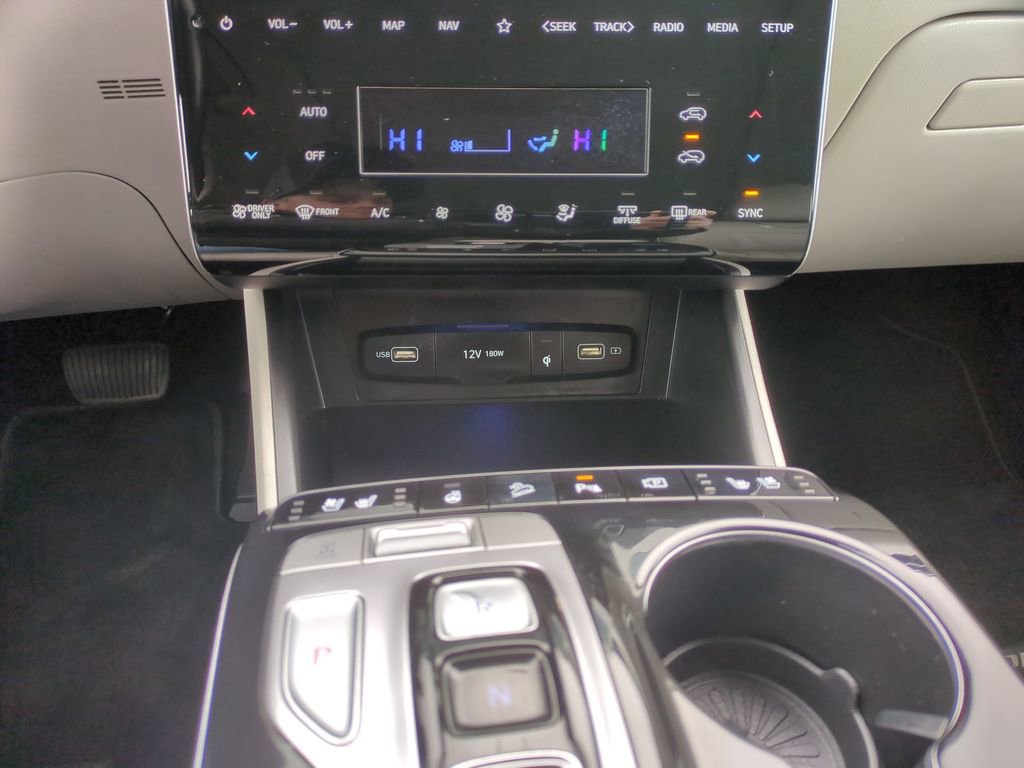 Used 2022 Hyundai Tucson Limited image 14