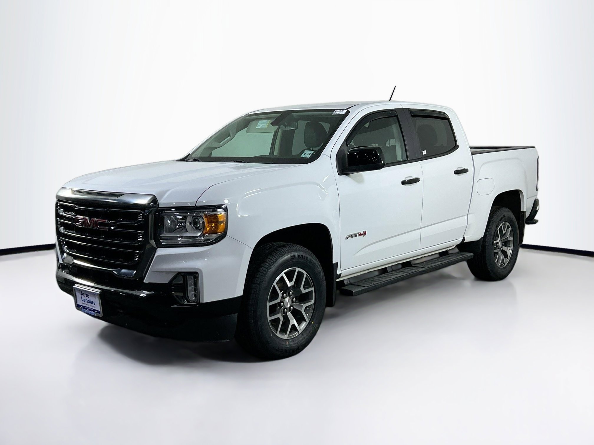 Used 2022 GMC Canyon AT4 image 1