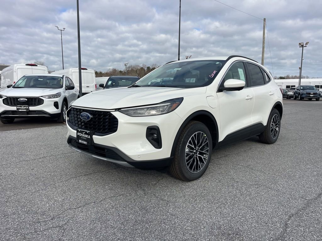 New 2026 Ford Escape SE w/ PHEV Premium Package FWD image 2