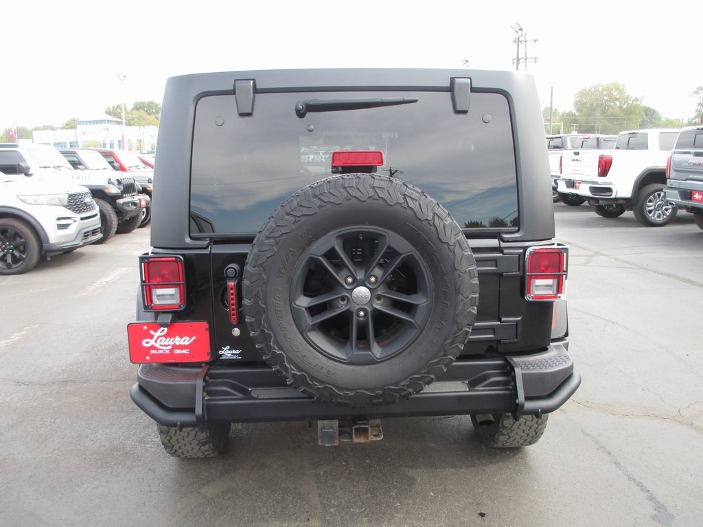 Used 2017 Jeep Wrangler Unlimited Sahara image 5