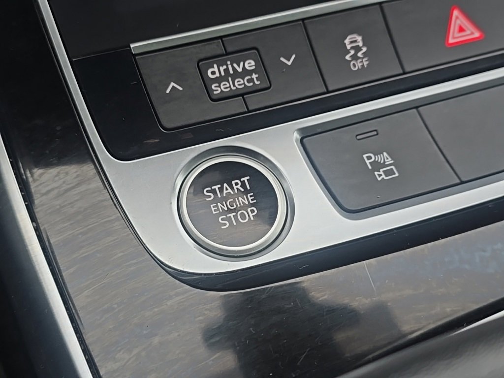 Used 2023 Audi Q7 3.0T Premium Plus image 24