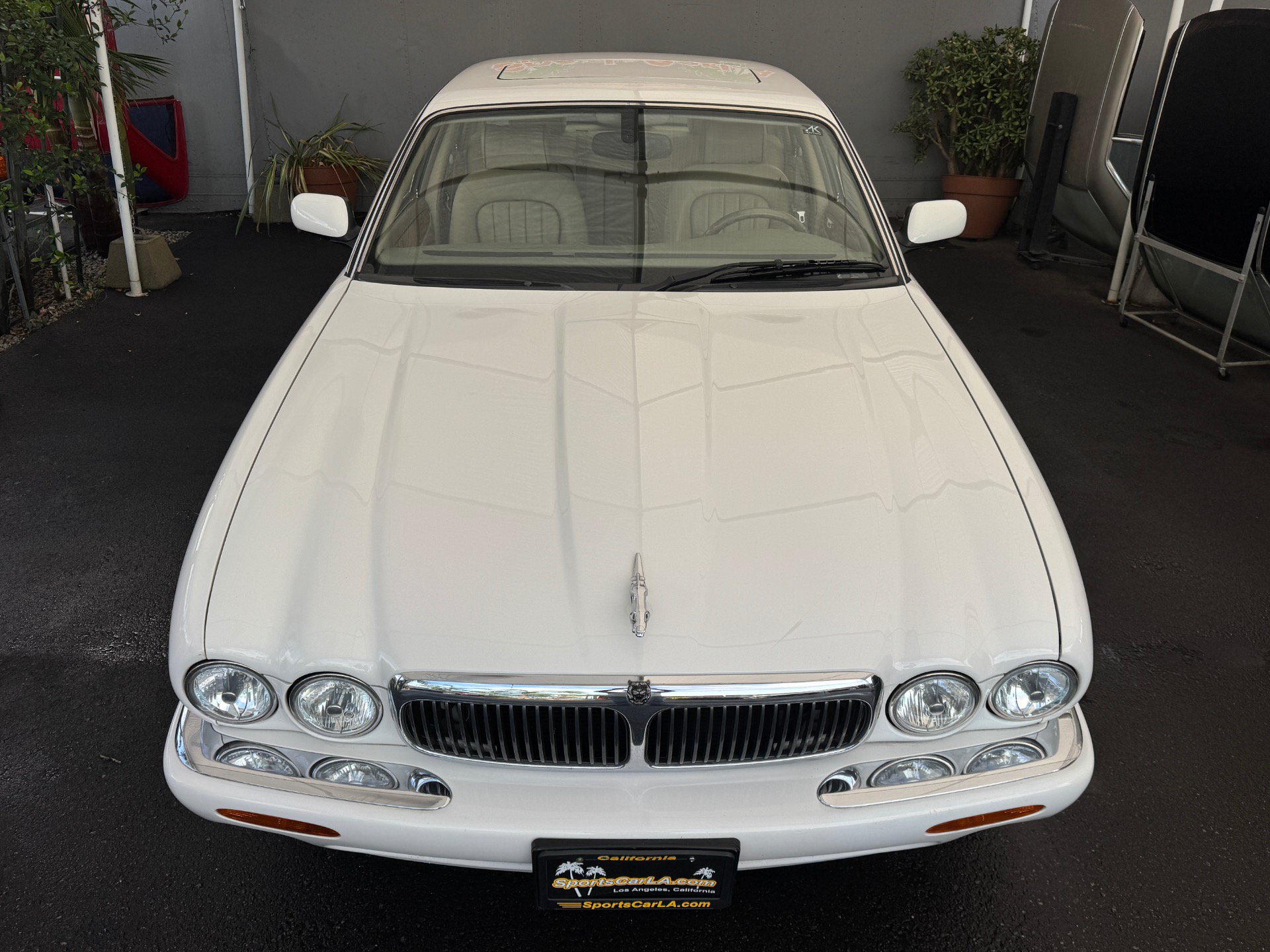 Used 2001 Jaguar XJ8 RWD image 4