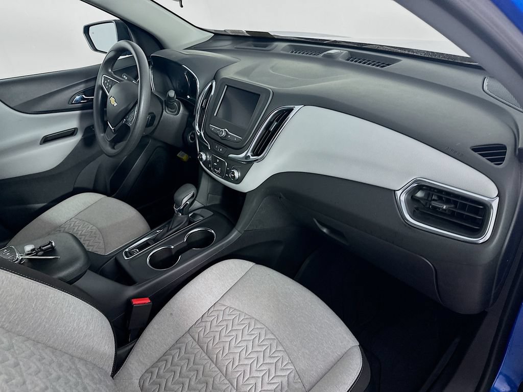 Used 2024 Chevrolet Equinox LS w/ LS Convenience Package FWD image 31