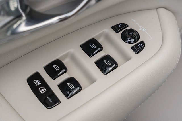 New 2025 Volvo XC90 T8 Ultra w/ Protection Package Premier image 33