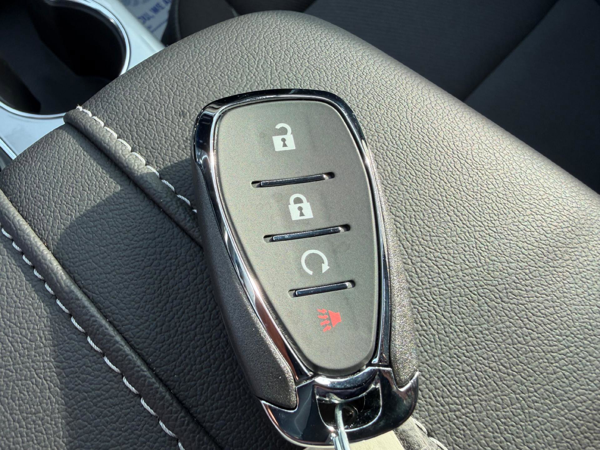 New 2026 Chevrolet Blazer LT image 40