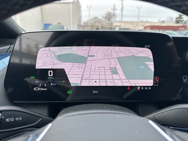 New 2026 Chevrolet Equinox EV LT image 18