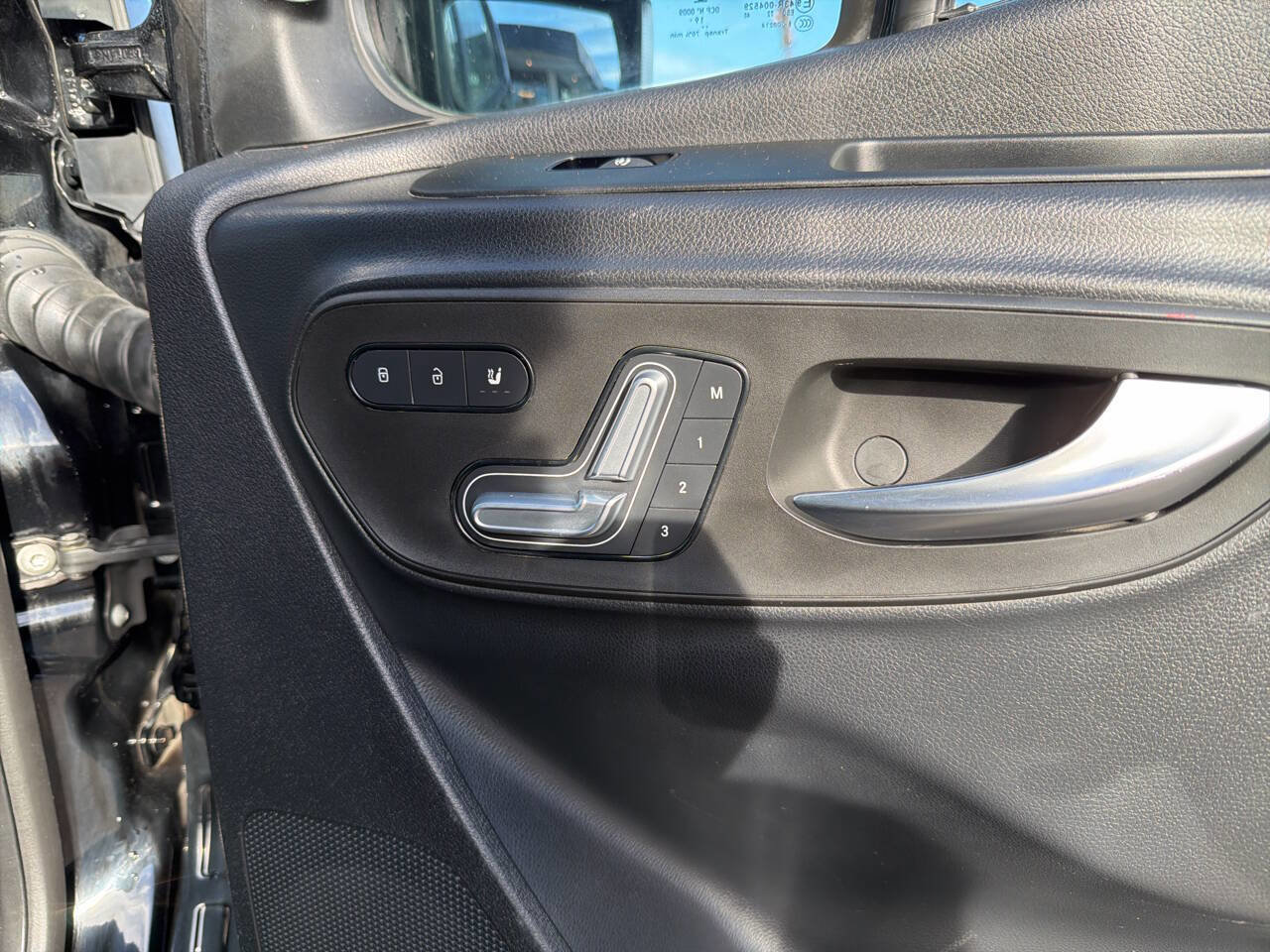 Used 2020 Mercedes-Benz Sprinter 2500 image 21