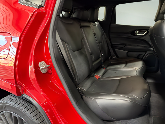 Used 2022 Jeep Compass Limited AWD/4WD image 30
