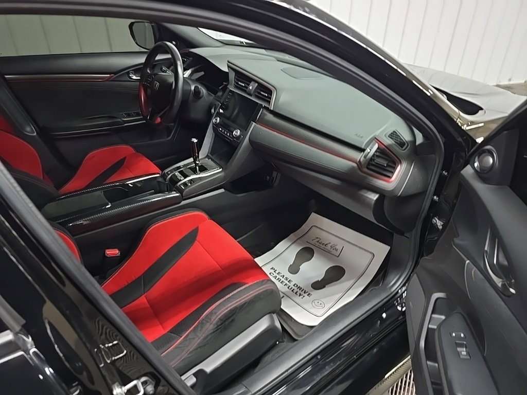 Used 2019 Honda Civic Type R image 15