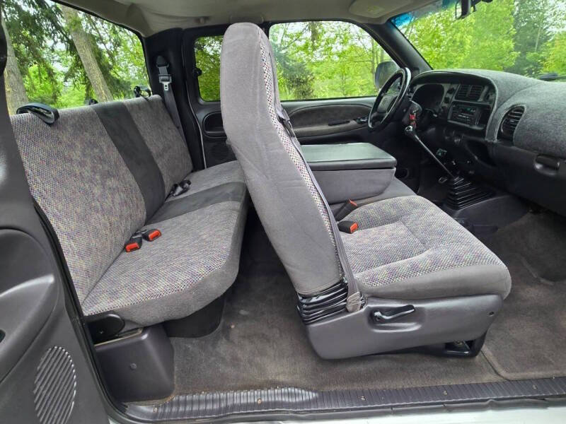 Used 2001 Dodge Ram 3500 Truck 2WD Quad Cab image 15