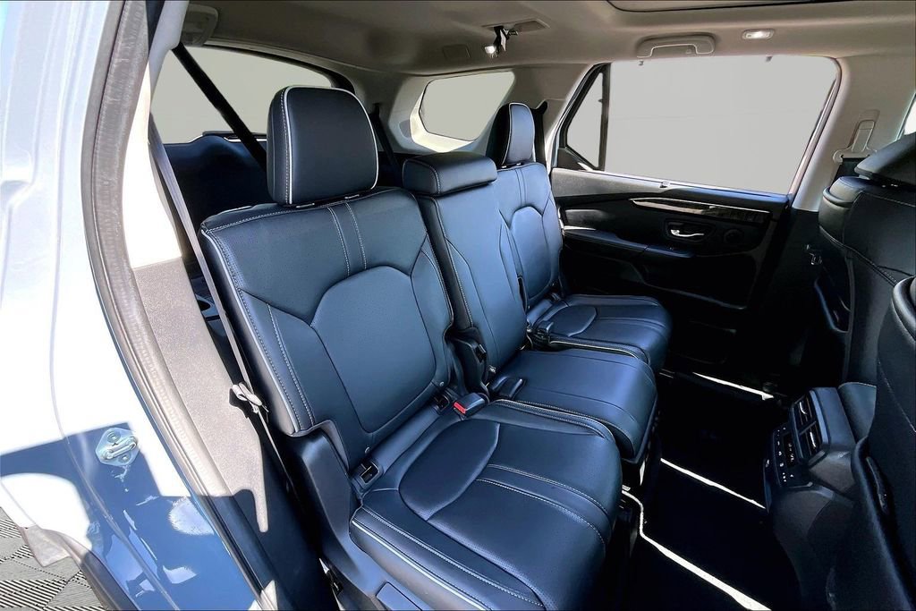 Used 2023 Honda Pilot Elite image 17