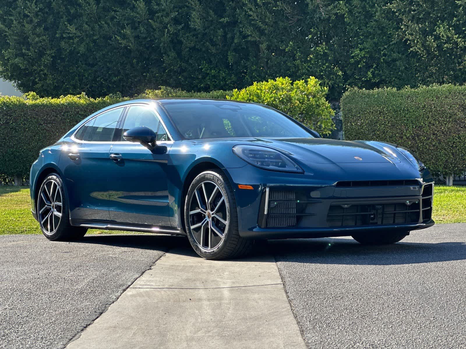 New 2026 Porsche Panamera RWD image 10