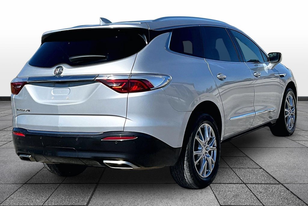 Used 2022 Buick Enclave Premium FWD image 10