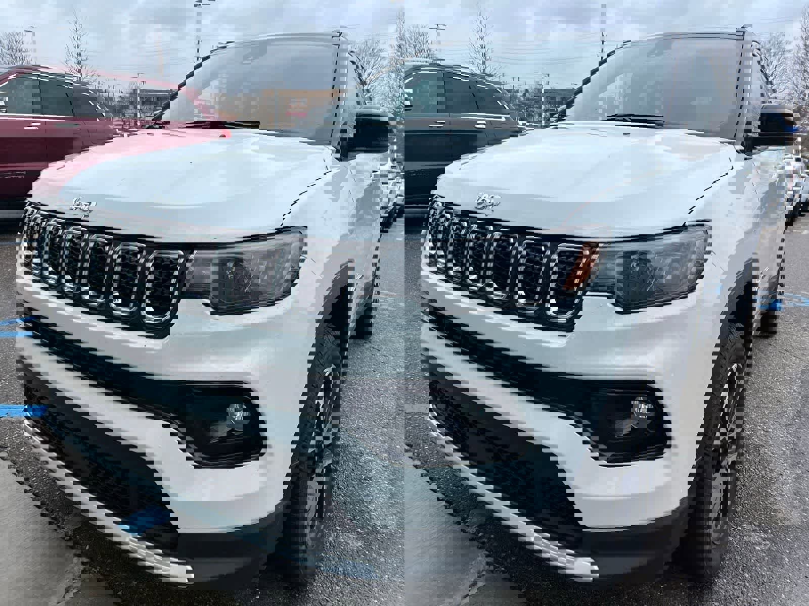 Used 2023 Jeep Compass Limited image 5