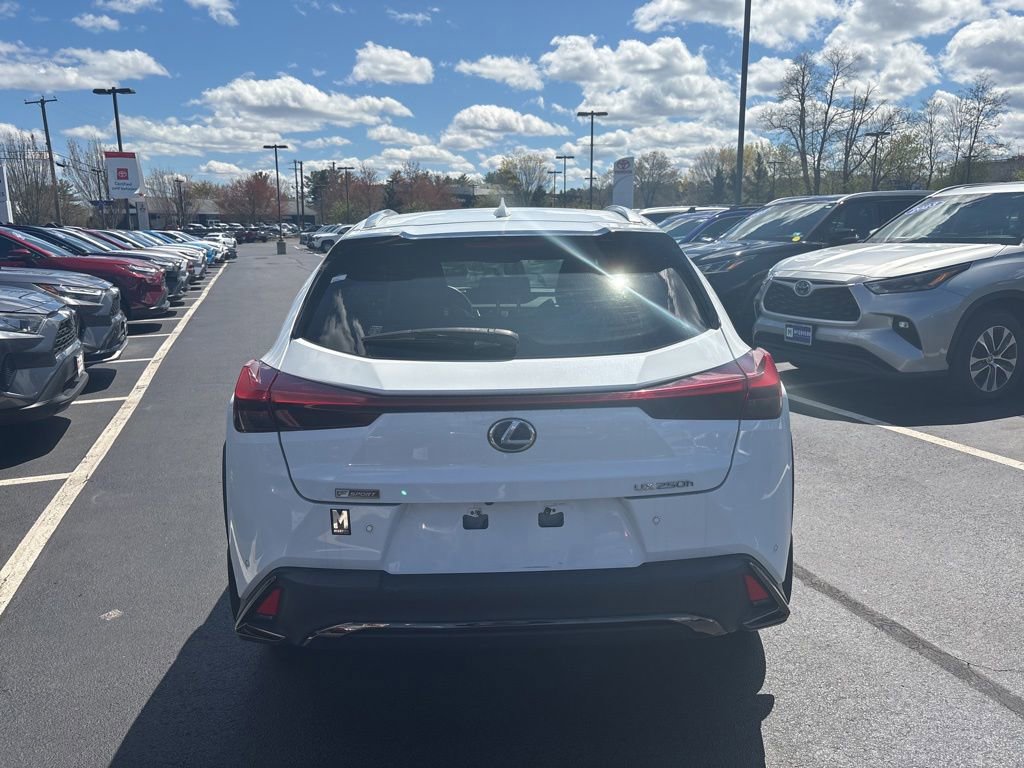 Used 2021 Lexus UX 250h F Sport w/ F Sport Premium Package AWD/4WD image 5