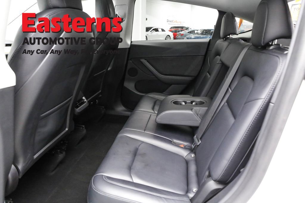 Used 2022 Tesla Model Y Long Range image 19