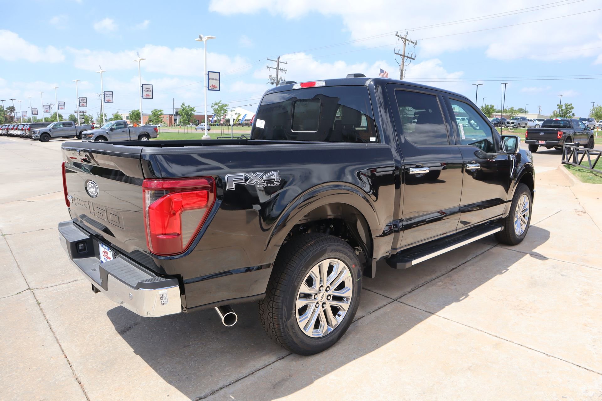 New 2026 Ford F150 XLT w/ Equipment Group 302A MID AWD/4WD image 20