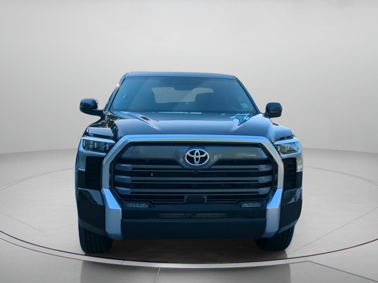 Used 2023 Toyota Tundra Limited AWD/4WD image 7