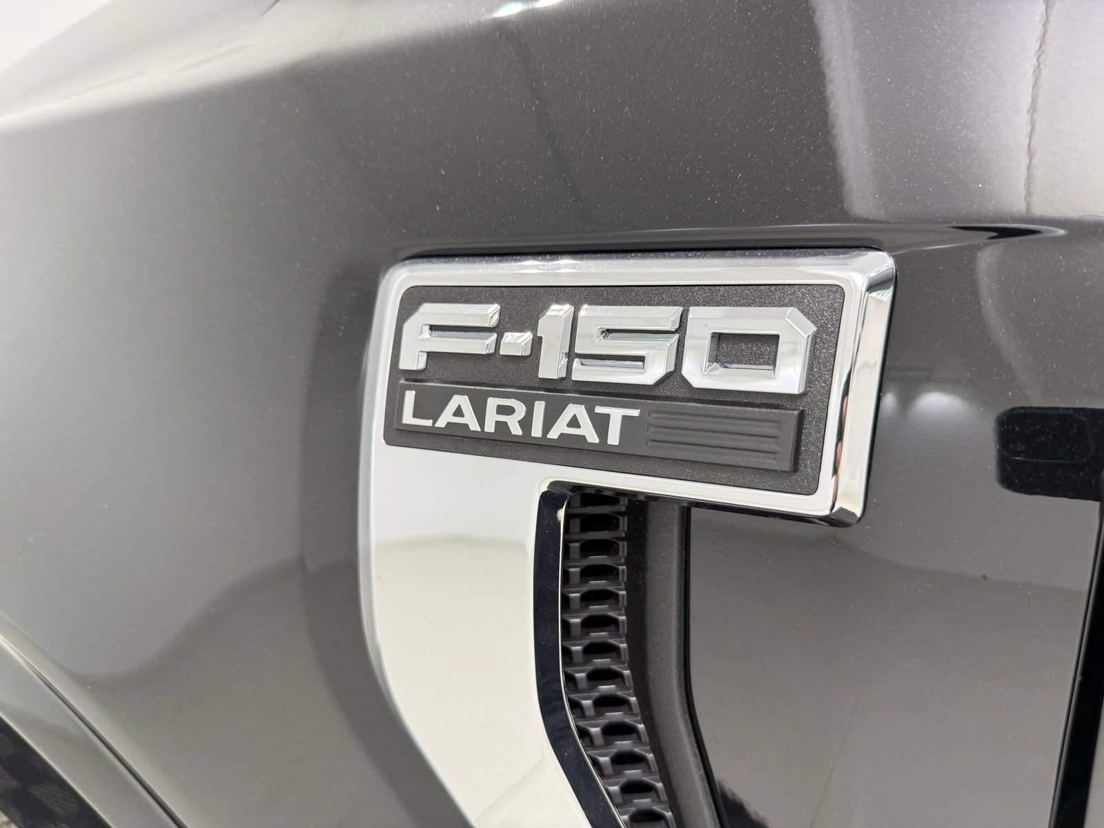 New 2025 Ford F150 Lariat w/ Equipment Group 502A High AWD/4WD image 10